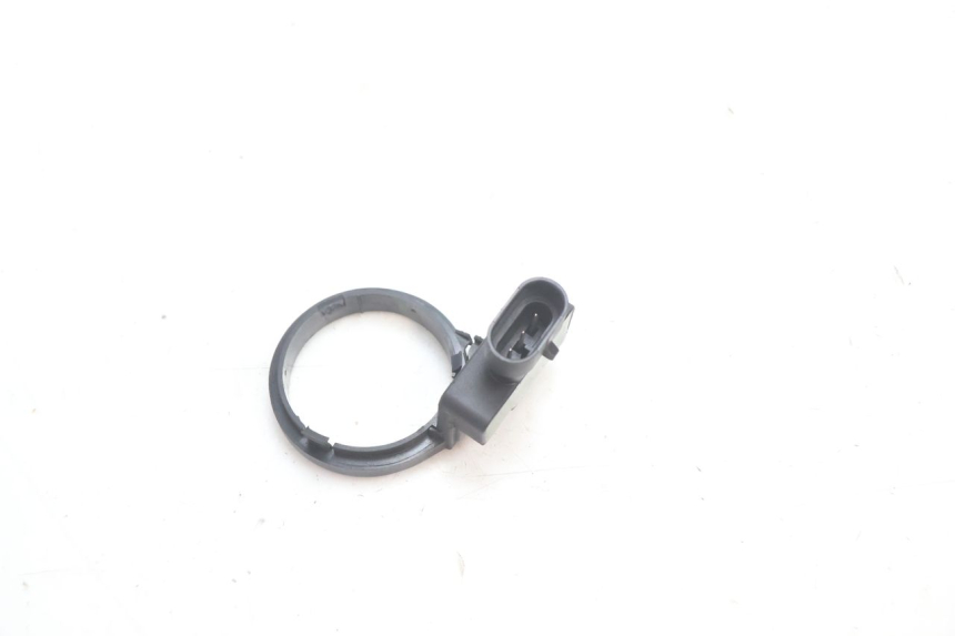 photo de ANTENNE TRANSPONDEUR PIAGGIO MP3 LT 300 (2010 - 2016) - Zoom état d’usage