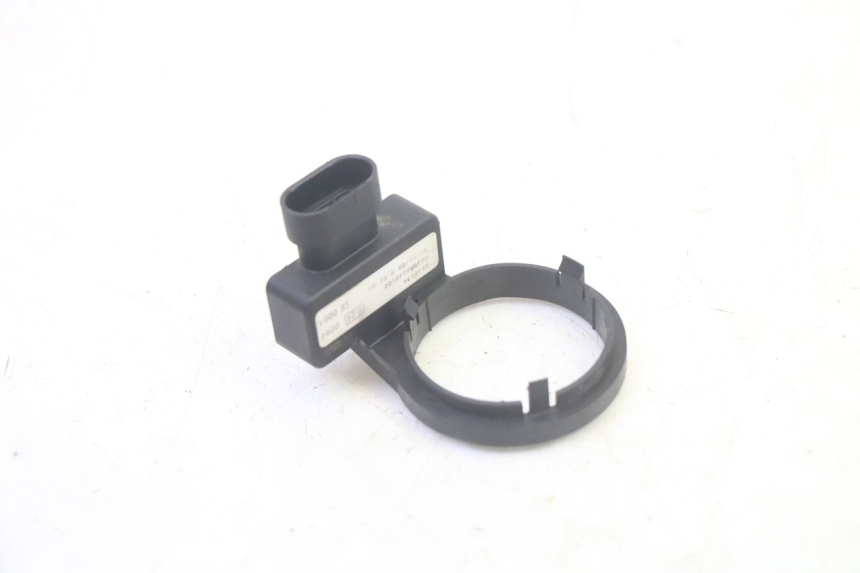 photo de ANTENNE TRANSPONDEUR PIAGGIO MP3 RL 250 (2006 - 2010) - Vue principale