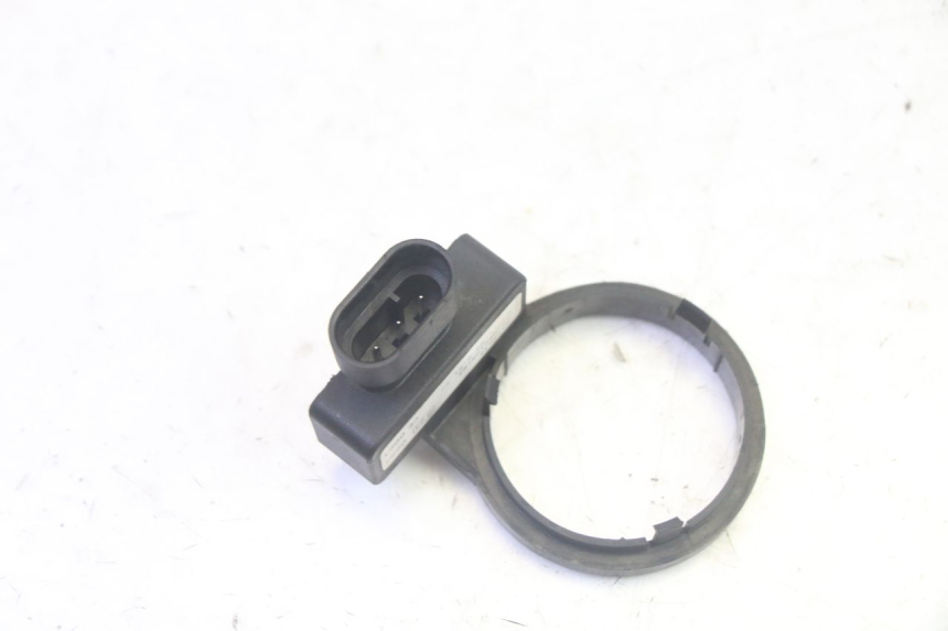 photo de ANTENNE TRANSPONDEUR PIAGGIO MP3 RL 250 (2006 - 2010) - Détail de la pièce