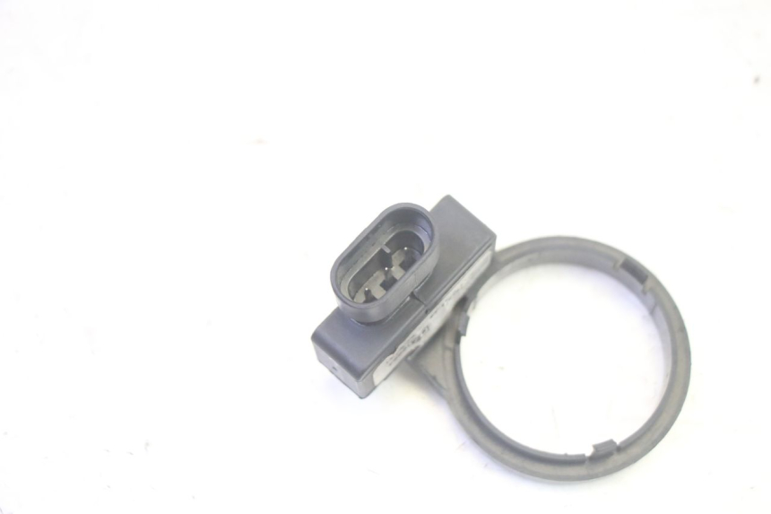 photo de ANTENNE TRANSPONDEUR PIAGGIO MP3 500 (2016 - 2018) - Détail de la pièce