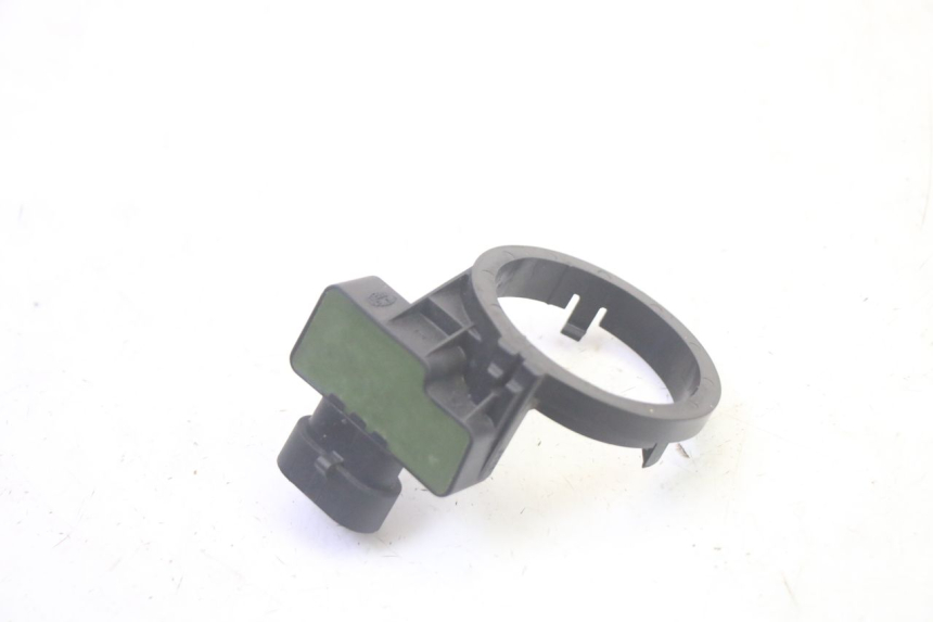 photo de ANTENNE TRANSPONDEUR PIAGGIO MP3 RL 250 (2006 - 2010) - Zoom état d’usage