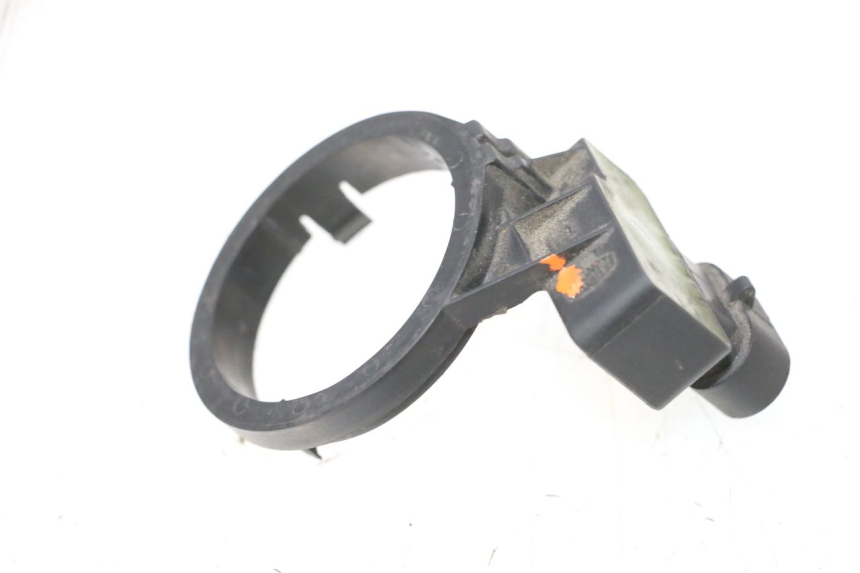 photo de ANTENNE TRANSPONDEUR PIAGGIO MP3 RL 250 (2006 - 2010) - Zoom état d’usage