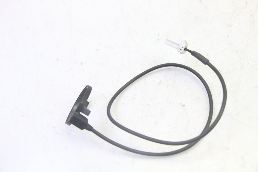 photo de ANTENNE TRANSPONDEUR PEUGEOT SATELIS 125 (2006 - 2009) - Zoom état d’usage