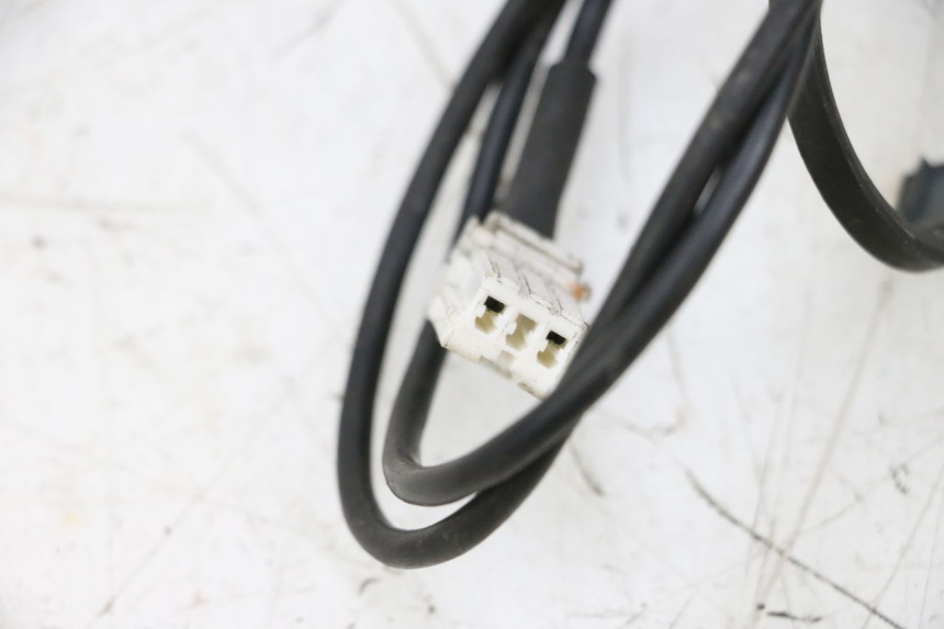 photo de ANTENNE TRANSPONDEUR PEUGEOT SATELIS 125 (2006 - 2009) - Détail de la pièce