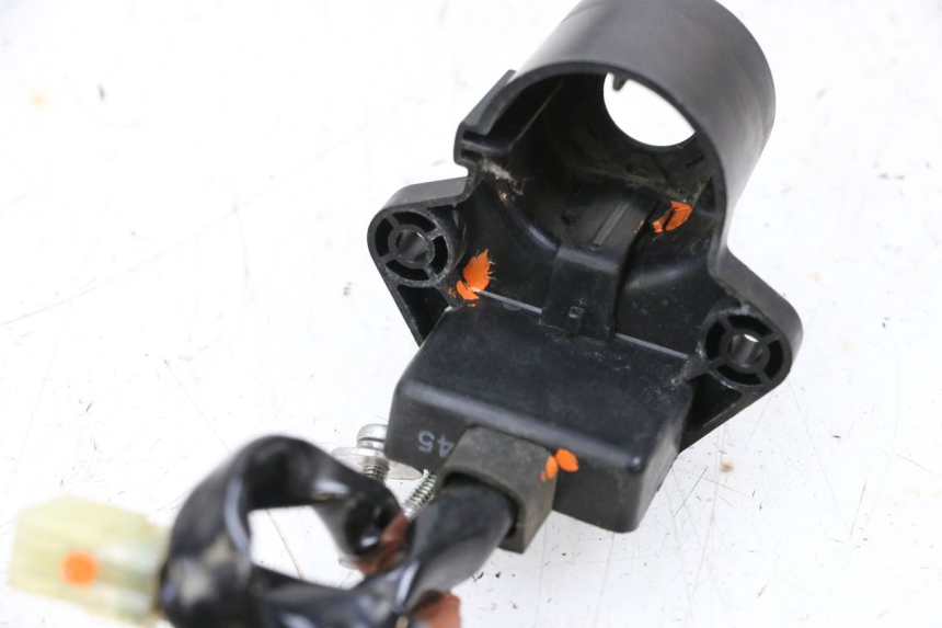 photo de ANTENNE TRANSPONDEUR YAMAHA X-MAX XMAX 125 (2010 - 2013) - Zoom état d’usage