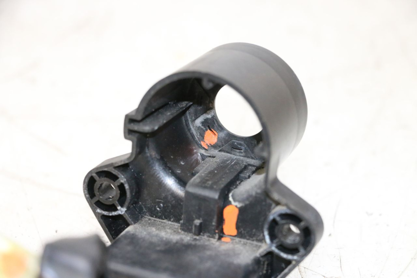 photo de ANTENNE TRANSPONDEUR YAMAHA XMAX X-MAX 125 (2006 - 2009) - Zoom état d’usage