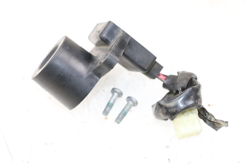 photo de ANTENNE TRANSPONDEUR YAMAHA XMAX X-MAX 125 (2006 - 2009) - Points de fixation