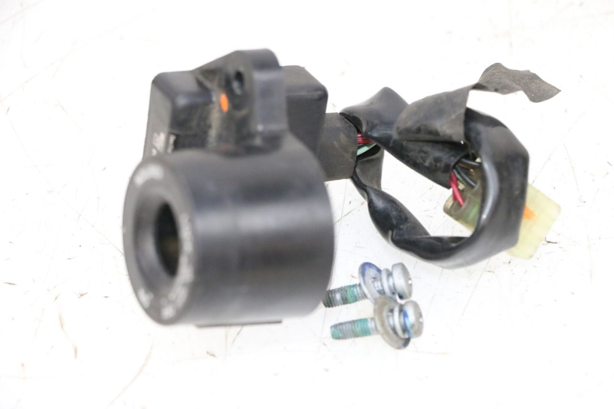 photo de ANTENNE TRANSPONDEUR YAMAHA XMAX X-MAX 125 (2006 - 2009) - Zoom état d’usage