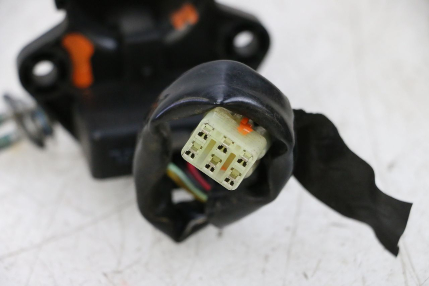 photo de ANTENNE TRANSPONDEUR YAMAHA XMAX X-MAX 125 (2006 - 2009) - Pièce contrôlée