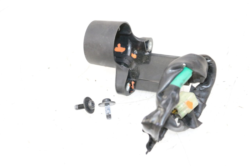 photo de ANTENNE TRANSPONDEUR YAMAHA XJ6 600 (2008 - 2016) - Points de fixation