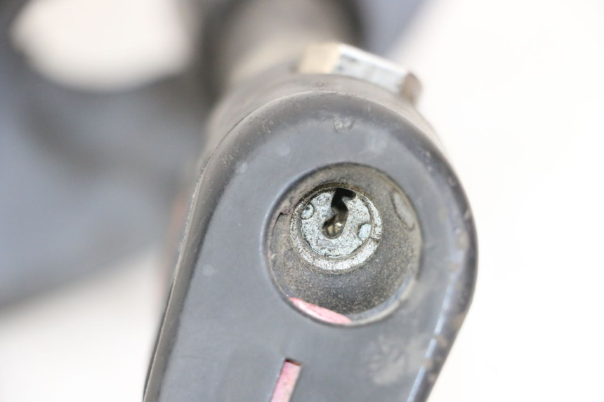 photo de ANTI VOL PEUGEOT SPEEDFIGHT 100 (1997 - 2007) - Détail de la pièce