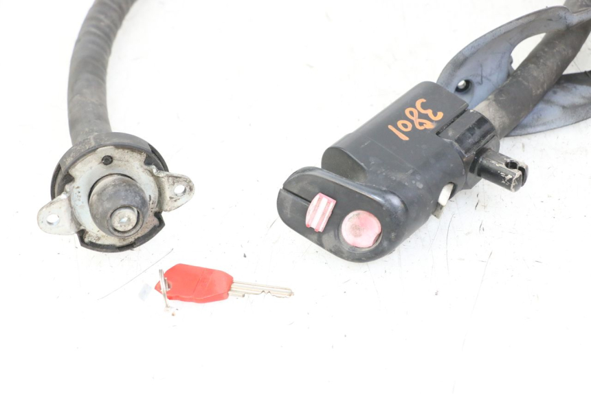 photo de ANTI VOL PEUGEOT SPEEDFIGHT 100 (1997 - 2007) - Zoom état d’usage