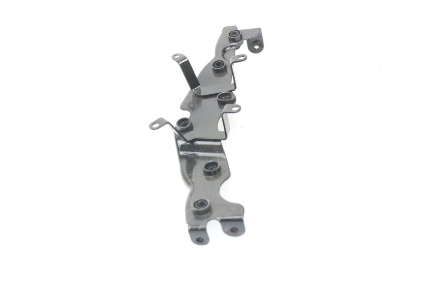 photo de ARAIGNEE COMPTEUR SUZUKI GSXF GSX F 600 (1988 - 1997) - Détail de la pièce