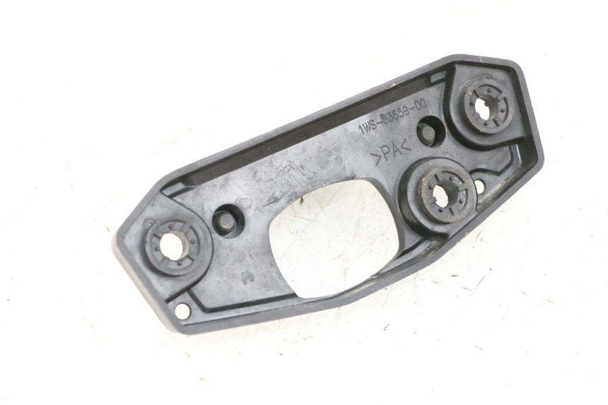 photo de ARAIGNEE COMPTEUR YAMAHA MT-07 MT07 ABS 700 (2018 - 2020) - Gros plan technique