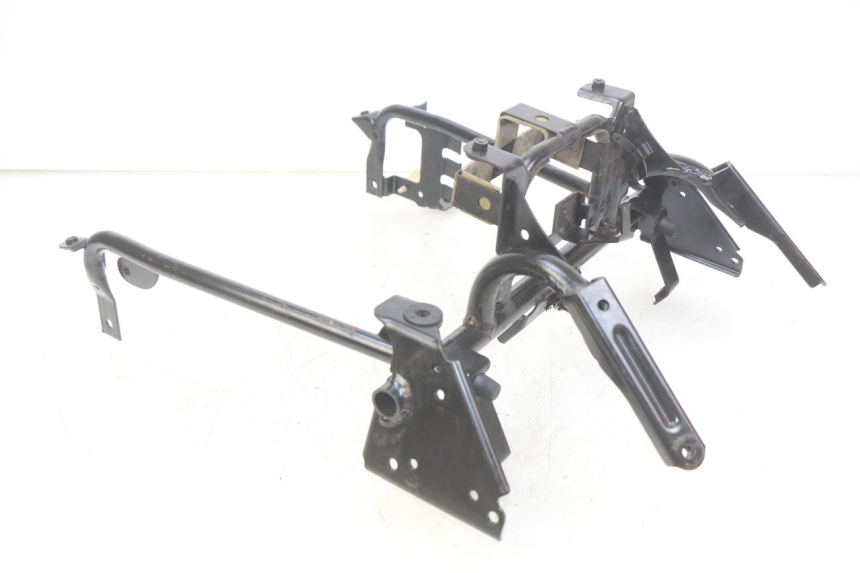 photo de ARAIGNEE FACE AVANT SUZUKI BURGMAN 650 (2002 - 2004) - Autre angle de vue