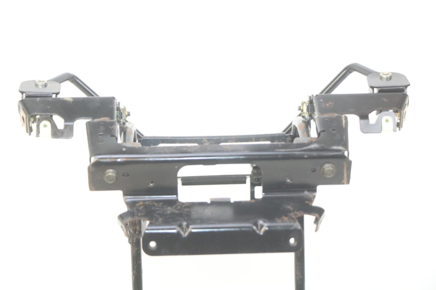 photo de ARAIGNEE FACE AVANT PEUGEOT CITYSTAR AIR 125 (2014 - 2017) - Points de fixation