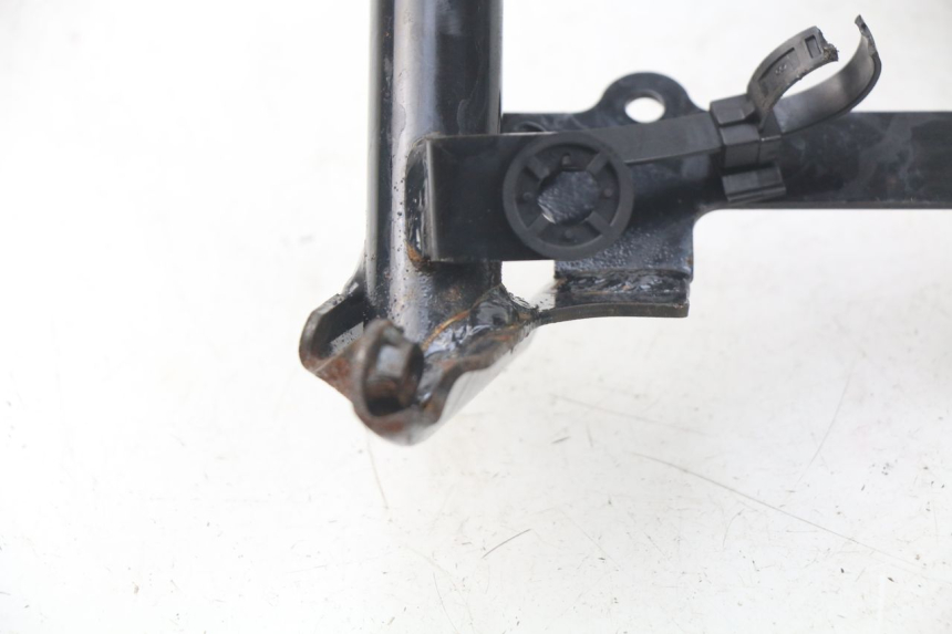 photo de ARAIGNEE FACE AVANT MBK MW TRYPTIK 125 (2017 - 2022) - Gros plan technique