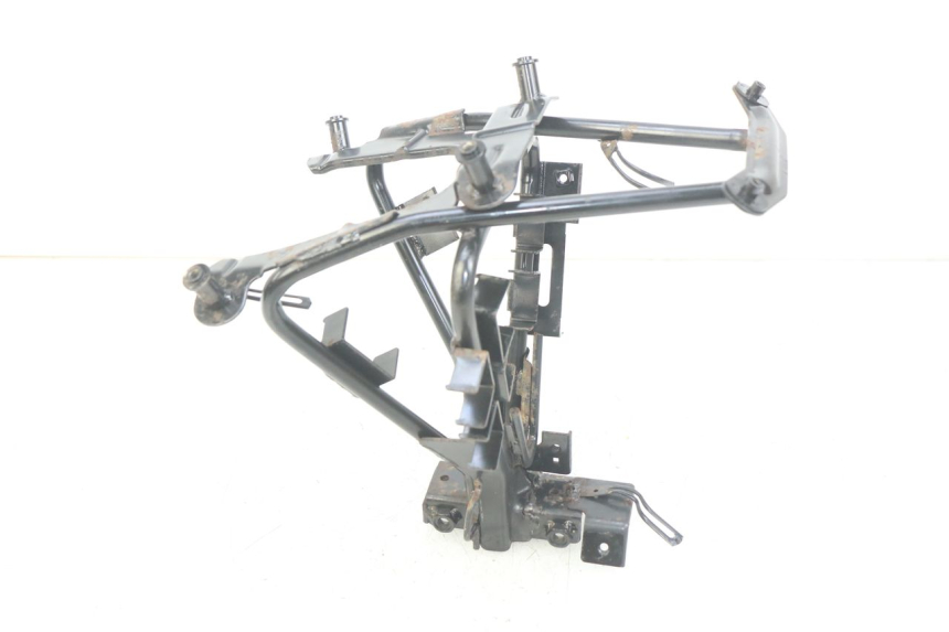 photo de ARAIGNEE FACE AVANT DAELIM S3 125 (2010 - 2017) - Autre angle de vue