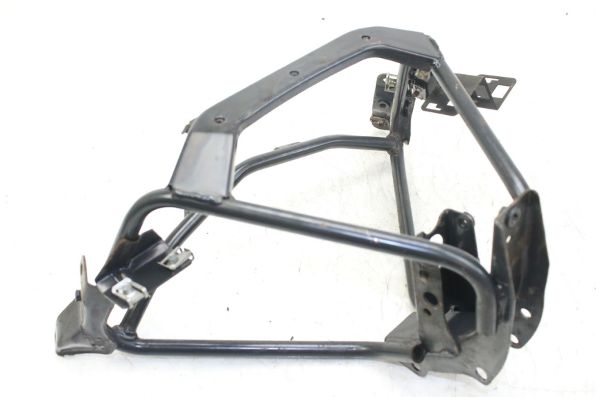photo de ARAIGNEE FACE AVANT PIAGGIO X9 EVOLUTION 125 (2003 - 2007) - Autre angle de vue
