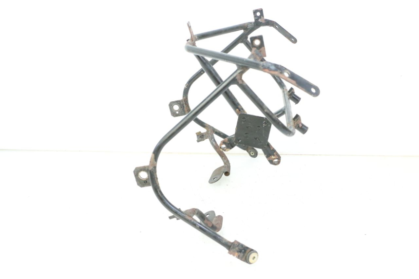 photo de ARAIGNEE TETE DE FOURCHE TRIUMPH SPRINT 900 (1995 - 1998) - Gros plan technique