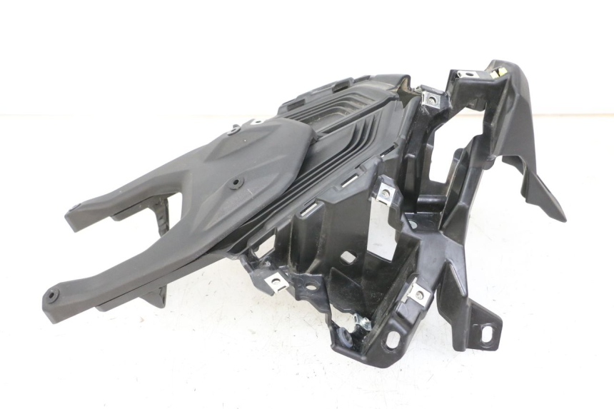 photo de ARAIGNEE TETE DE FOURCHE YAMAHA TRACER 7 700 (2020 - 2024) - Gros plan technique