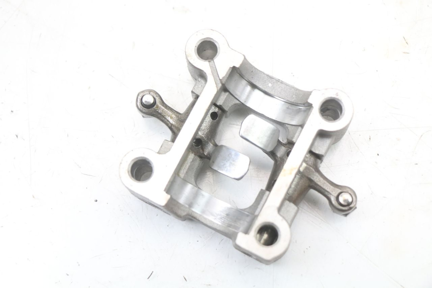 photo de Camshaft KYMCO AGILITY RS 4T 50 (2009 - 2013) - Gros plan technique