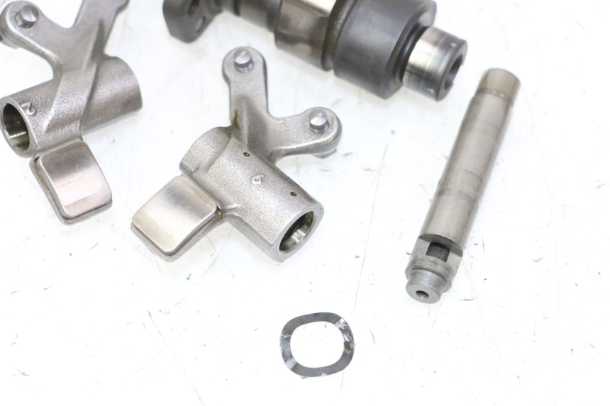 photo de ARBRE A CAMES SUZUKI BURGMAN 125 (2007 - 2014) - État de surface