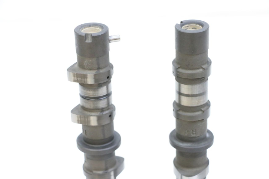 photo de ARBRE A CAMES SUZUKI BURGMAN EXECUTIVE ABS 650 (2006 - 2012) - Pièce contrôlée