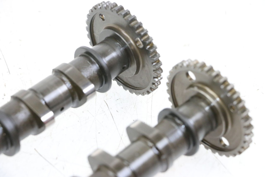 photo de ARBRE A CAMES SUZUKI GSR 750 (2011 - 2017) - Points de fixation