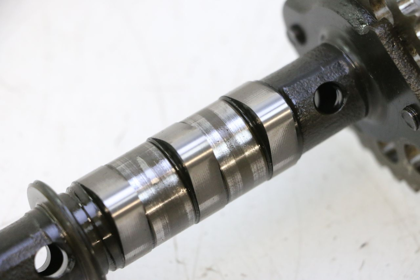 photo de ARBRE CAME ADMISSION YAMAHA YZF R GENESIS 750 (1993 - 1998) - Marquages et références