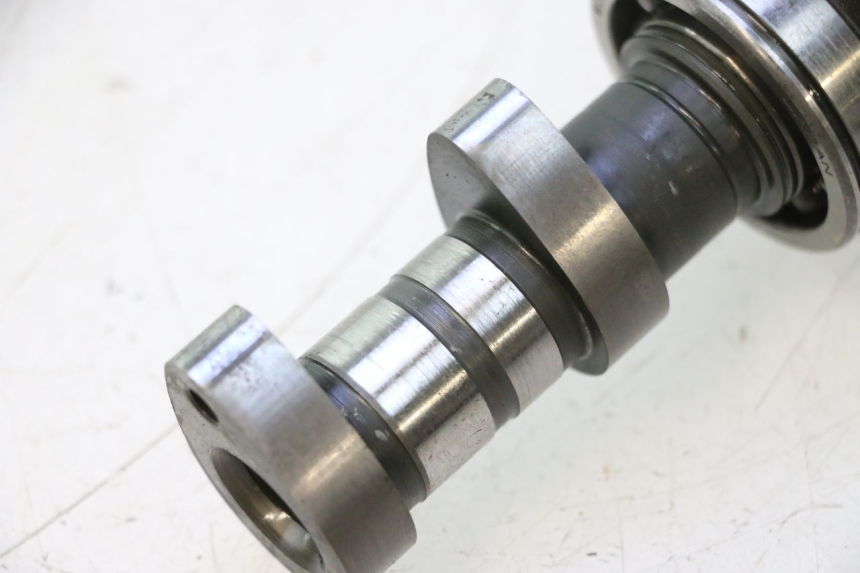 photo de ARBRE CAME ADMISSION YAMAHA YZF YZ-F 450 (2014 - 2016) - Autre angle de vue
