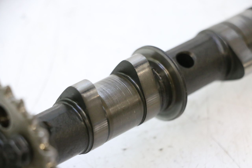 photo de ARBRE CAME ECHAPPEMENT YAMAHA YZF R GENESIS 750 (1993 - 1998) - Points de fixation