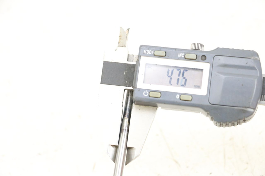 photo de ARBRE EMBRAYAGE YAMAHA DTLC 125 (1982 - 1987) - Détail de la pièce