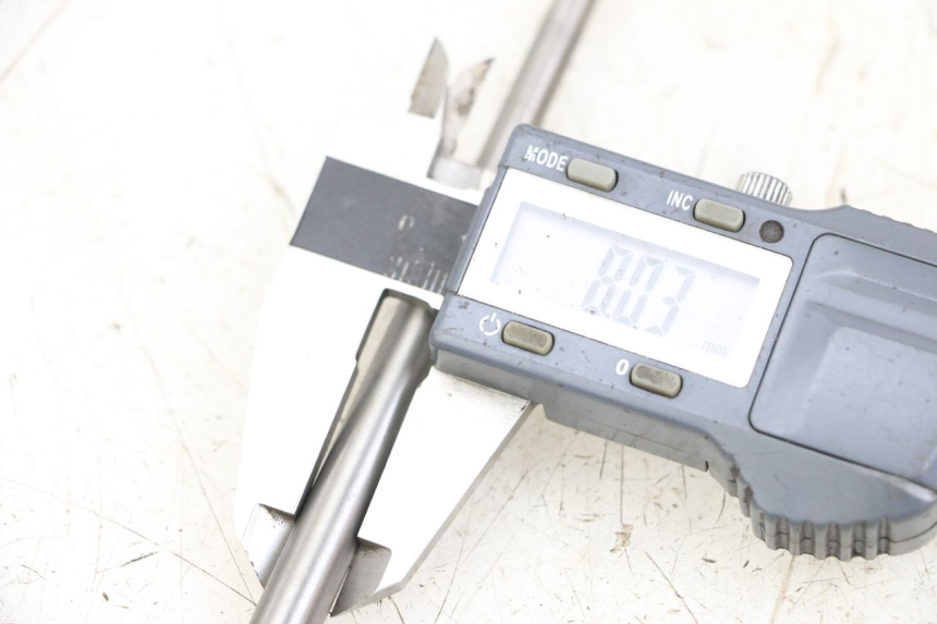 photo de Clutch shaft HYOSUNG GF 125 (2001 - 2005) - Zoom état d’usage