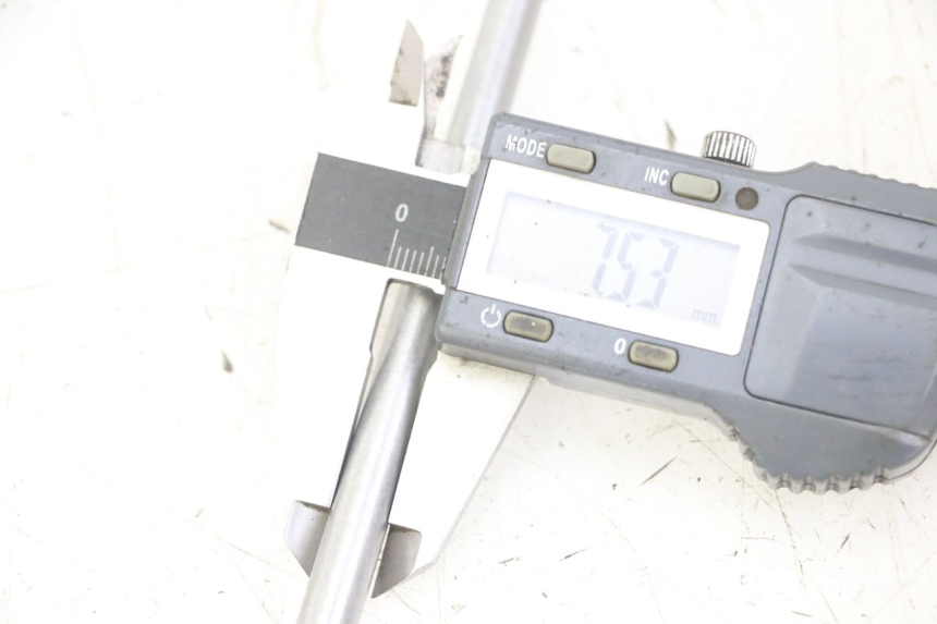 photo de ARBRE EMBRAYAGE SUZUKI GS GSE 500 (2001 - 2003) - Détail de la pièce