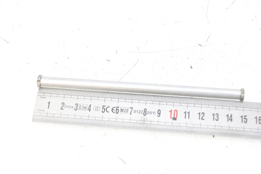 photo de ARBRE EMBRAYAGE SUZUKI GS GSE 500 (2001 - 2003) - Zoom état d’usage