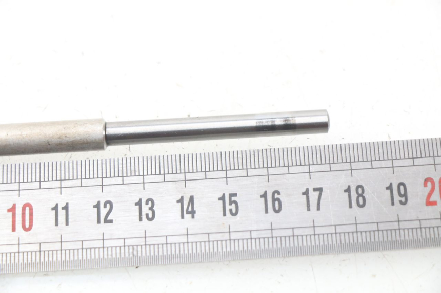 photo de ARBRE EMBRAYAGE SUZUKI RV VAN VAN 125 (2003 - 2008) - Détail de la pièce