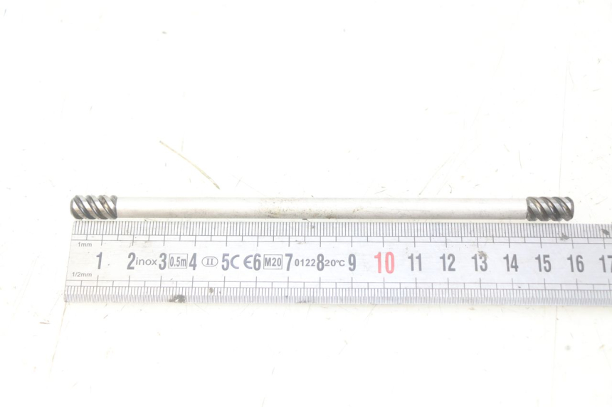 photo de ARBRE EMBRAYAGE YAMAHA SR 125 (1982 - 2003) - Détail de la pièce