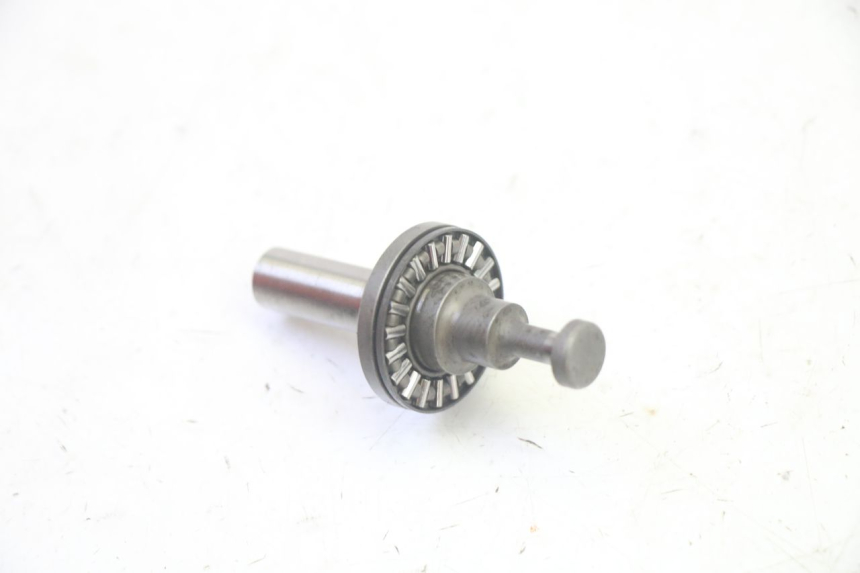 photo de ARBRE EMBRAYAGE KAWASAKI ZR 7 750 (1999 - 2004) - Autre angle de vue