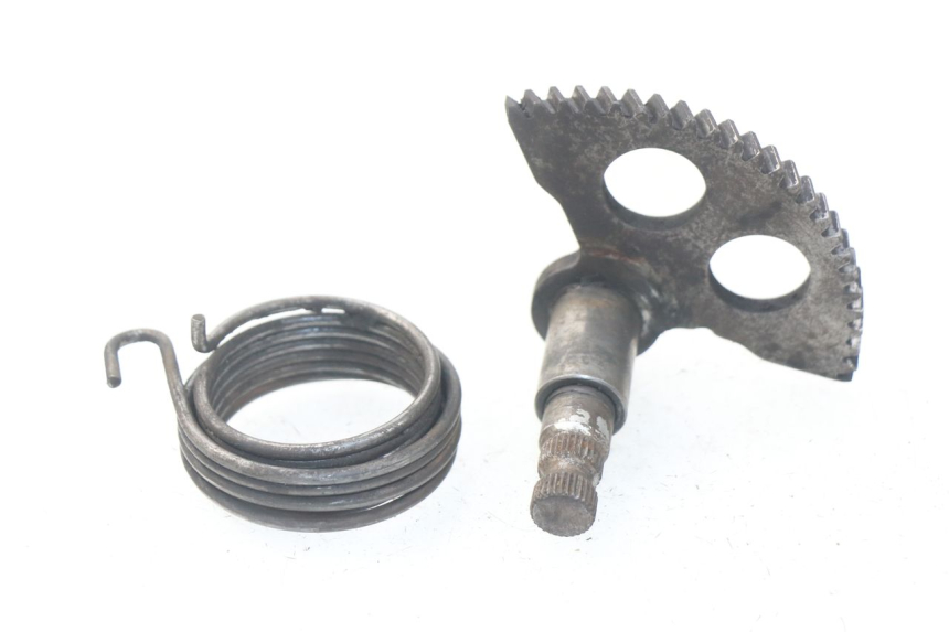 photo de ARBRE KICK MBK BOOSTER SPIRIT NAKED 50 (2004 - 2017) - Vue principale