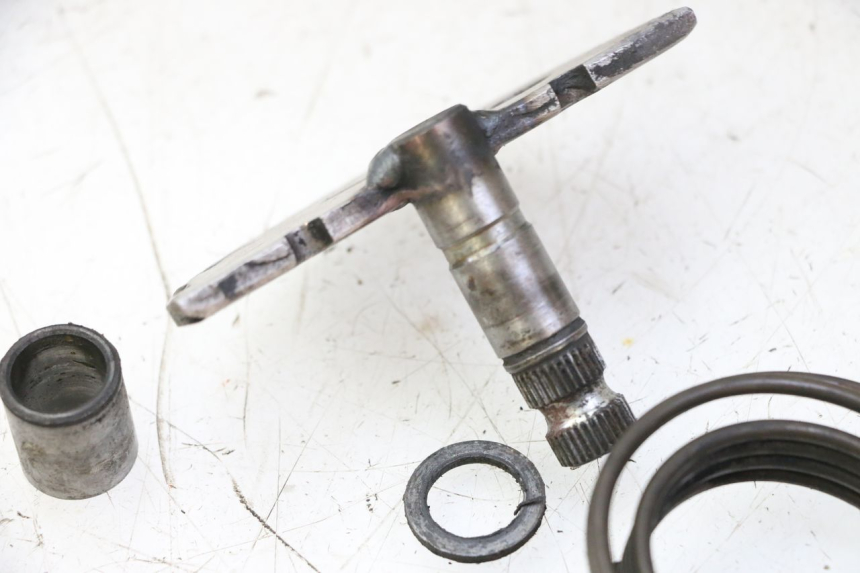 photo de ARBRE KICK PEUGEOT CITYSTAR 50 (2013 - 2017) - Détail de la pièce