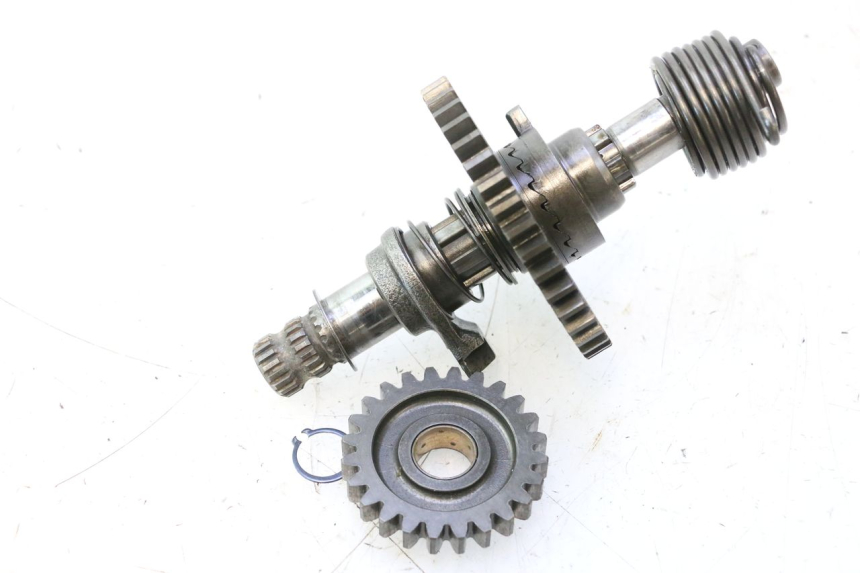 photo de ARBRE KICK SUZUKI DR S 600 (1985 - 1989) - Détail de la pièce