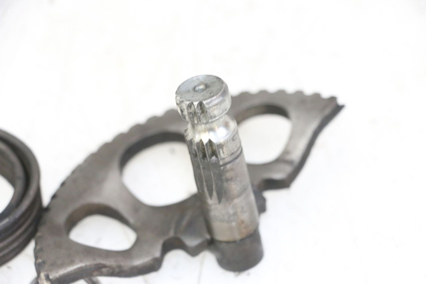 photo de ARBRE KICK PIAGGIO LIBERTY 4T 50 (2009 - 2015) - Détail de la pièce