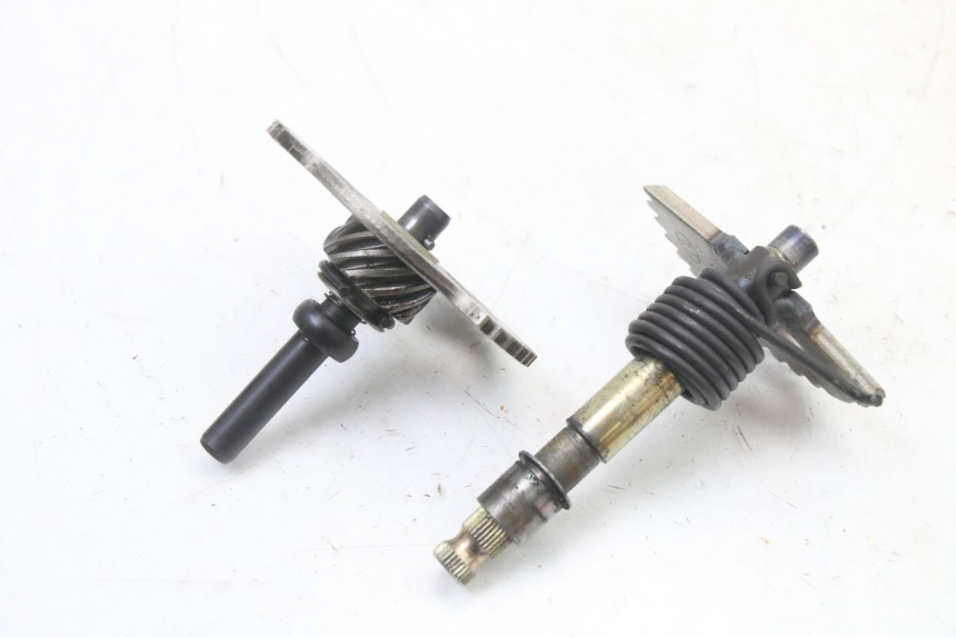 photo de ARBRE KICK LONGJIA SHARPY 125 (2020 - 2024) - Autre angle de vue