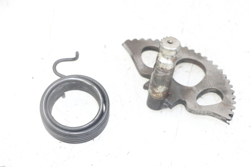 photo de ARBRE KICK PIAGGIO NRG POWER PUREJET 50 (2018 - 2021) - Gros plan technique