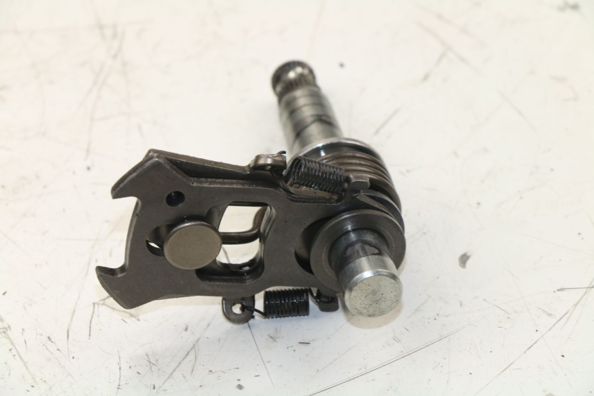 photo de ARBRE SELECTEUR KAWASAKI ER-6 ER6 F 650 (2009 - 2011) - Zoom état d’usage