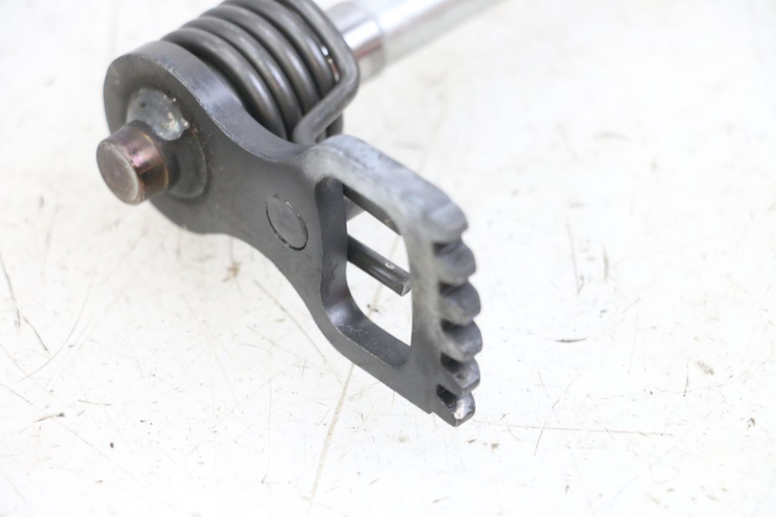 photo de Gear shift shaft HYOSUNG GF 125 (2001 - 2005) - Vue d’ensemble