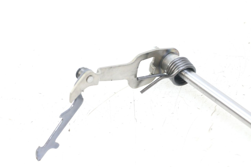 photo de ARBRE SELECTEUR SUZUKI GSX E 250 (1982 - 1983) - Autre angle de vue