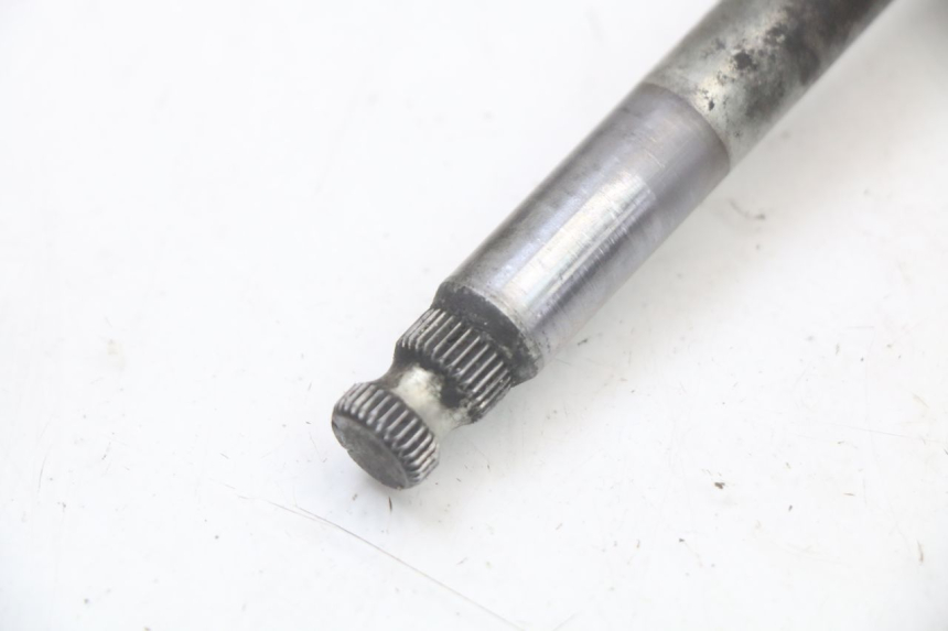 photo de ARBRE SELECTEUR KAWASAKI ZR7 ZR-7 S 750 (1999 - 2004) - Gros plan technique