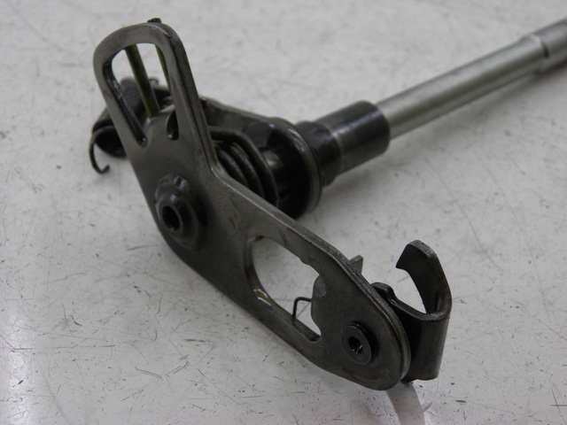 photo de ARBRE SELECTEUR YAMAHA FJR 1300 (2004 - 2005) - Autre angle de vue